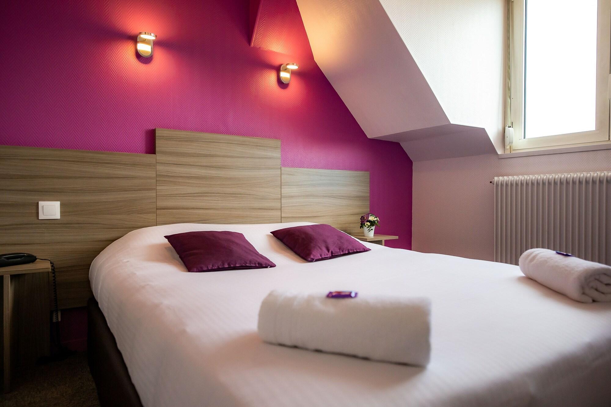 Logis Hotel Du Chateau Caen Luaran gambar