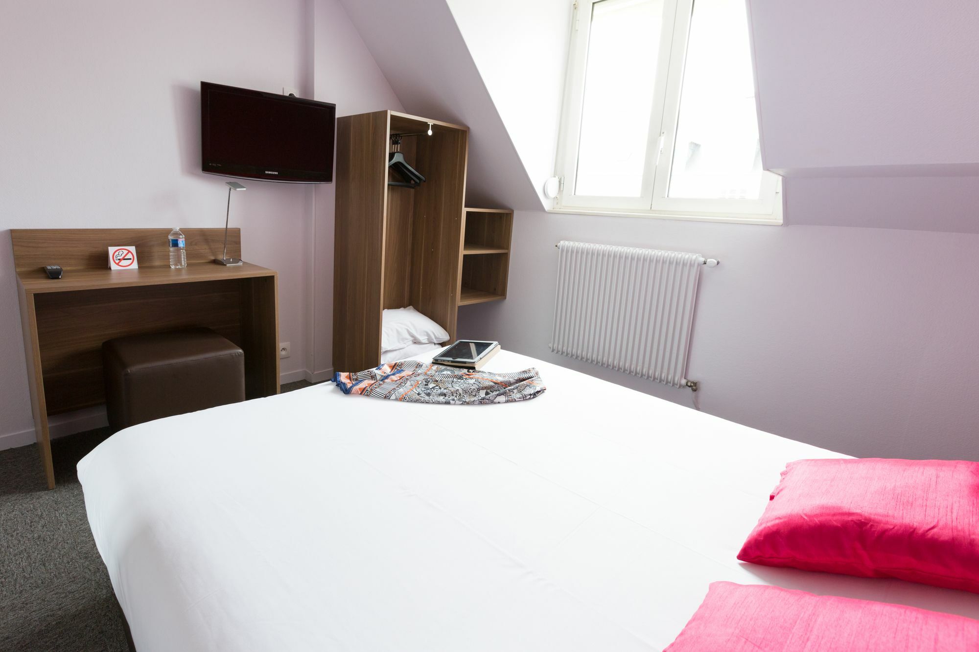 Logis Hotel Du Chateau Caen Luaran gambar