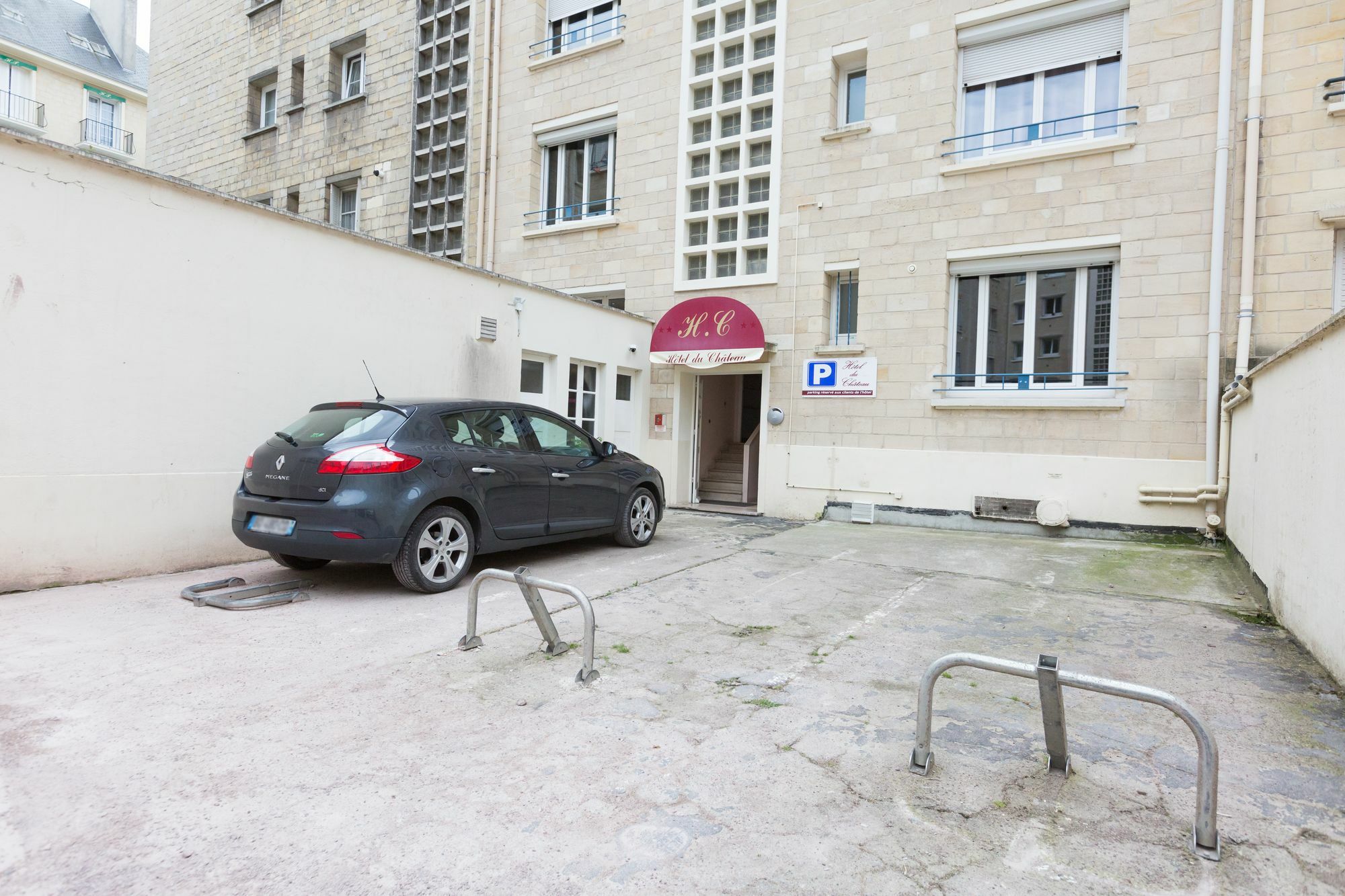 Logis Hotel Du Chateau Caen Luaran gambar