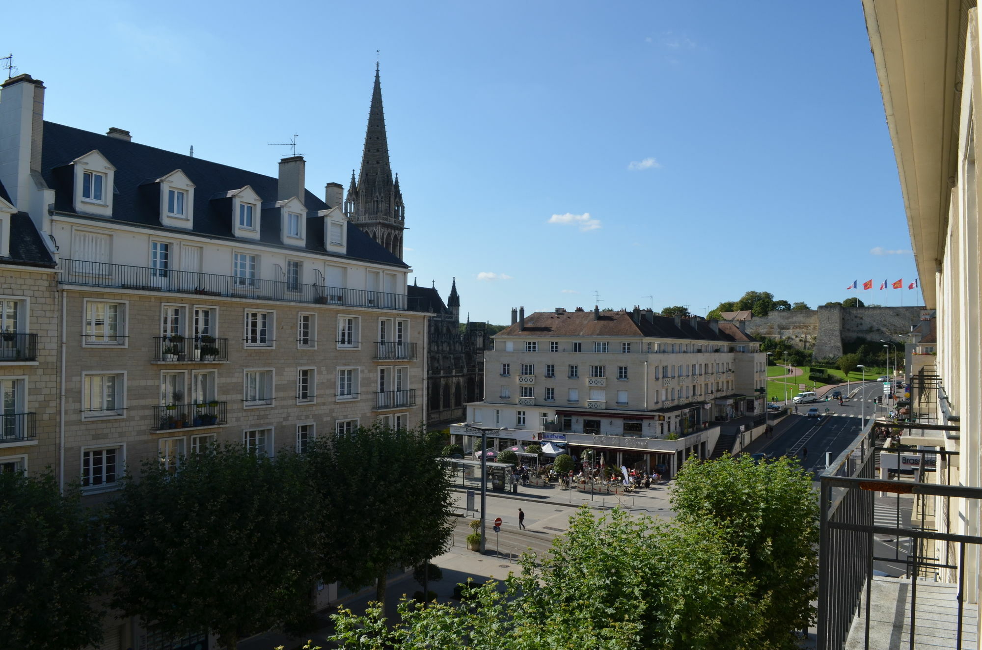 Logis Hotel Du Chateau Caen Luaran gambar
