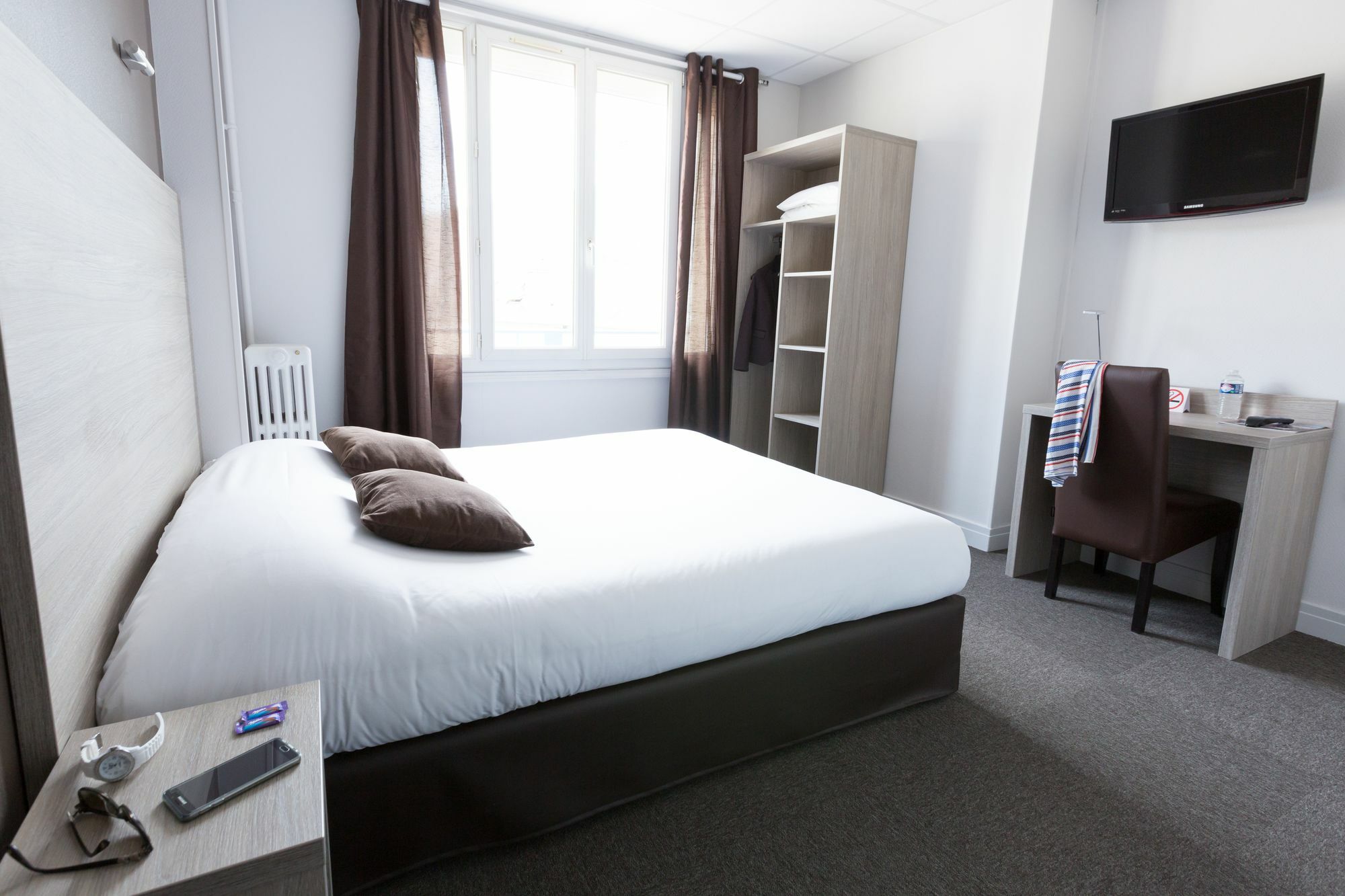 Logis Hotel Du Chateau Caen Luaran gambar